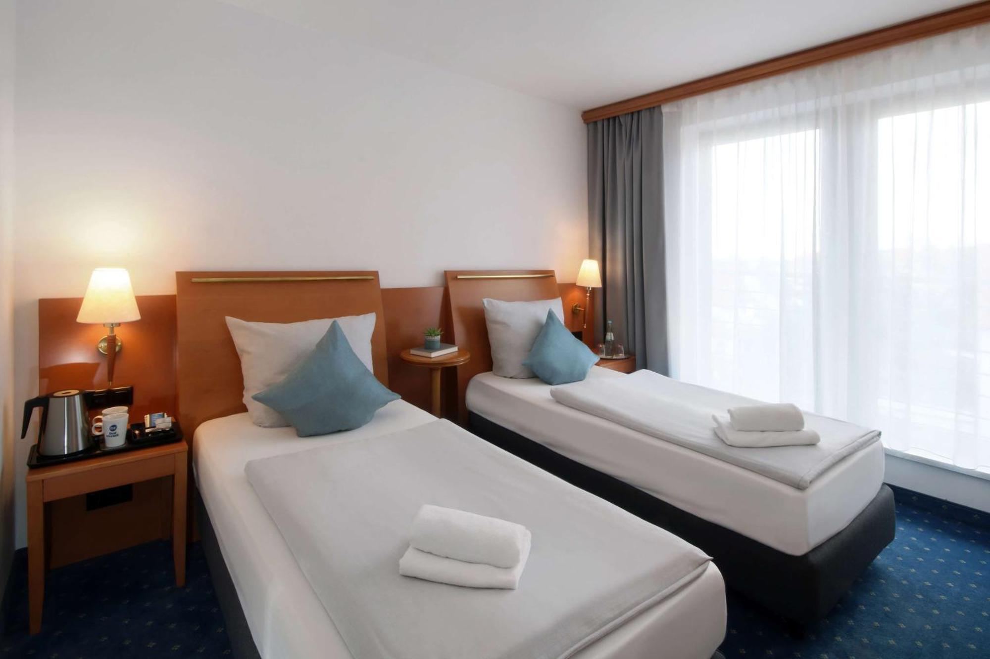 Best Western Hotel Halle-Merseburg Exteriör bild